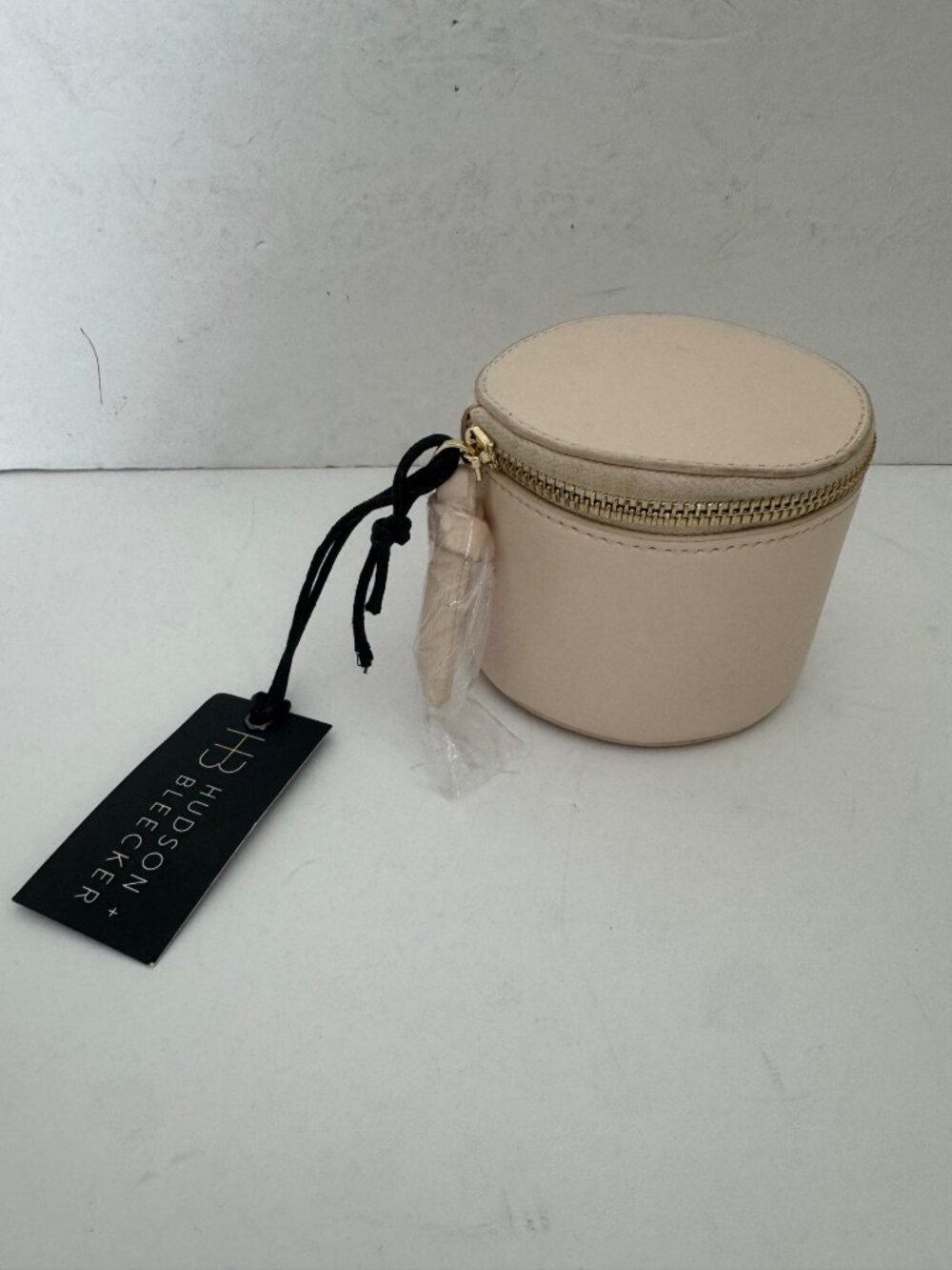 Hudson Bleecker Grotta Globetrotter Round Jewelry Case in Blush NWT